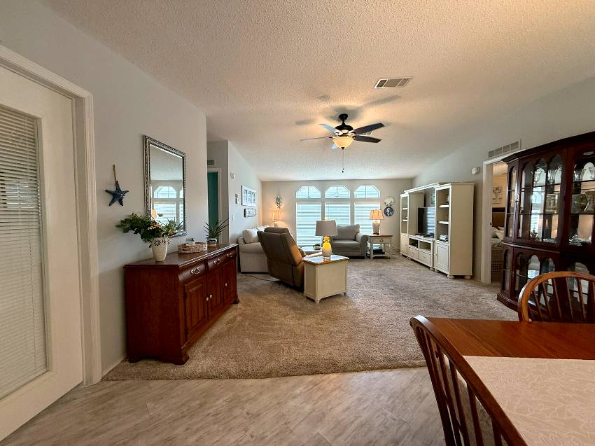 261 Gardenia Ln a Parrish, FL Mobile or Manufactured Home for Sale